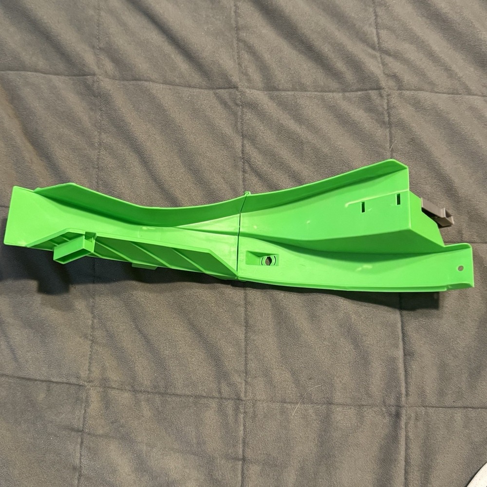 Hot Wheels Action Power Shift Raceway Track Replacement Part Green Ramp Flames - Picture 4 of 4